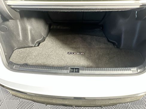 Used 2024 Lexus IS 350 F Sport RWD image 29