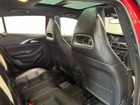 Used 2018 INFINITI QX30 Sport w/ Sport Leather Package FWD image 14