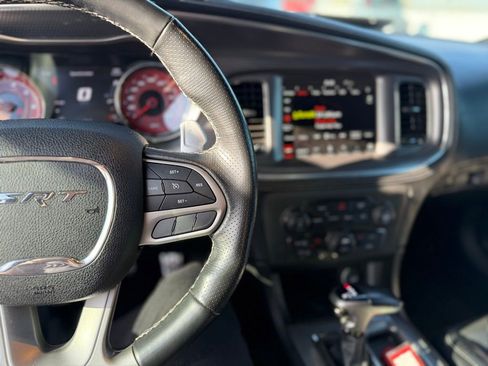 Used 2022 Dodge Charger SRT Hellcat w/ Harman/Kardon Audio Group image 8