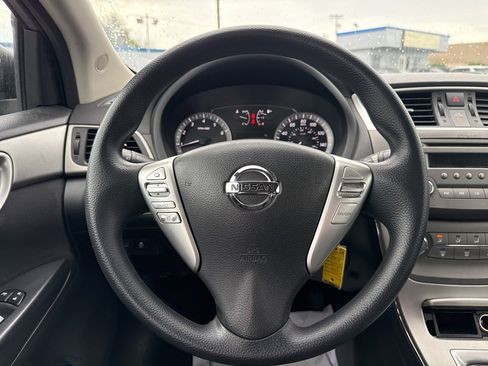 Used 2013 Nissan Sentra SV image 8