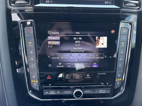 Used 2021 INFINITI QX80 Sensory w/ Cargo Package AWD/4WD image 12