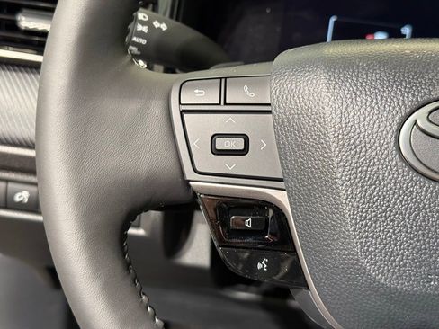 New 2026 Toyota Camry SE image 24