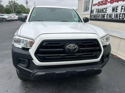 Used 2019 Toyota Tacoma SR RWD image 3