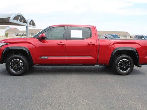 Used 2024 Toyota Tundra Platinum AWD/4WD image 7