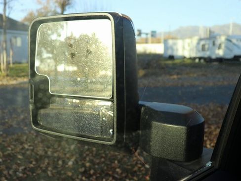 Used 2025 GMC Sierra 2500 Denali Ultimate image 10