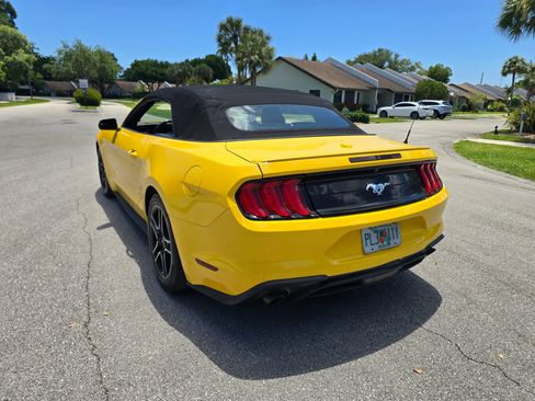 Used 2018 Ford Mustang Premium w/ Equipment Group 201A RWD image 33