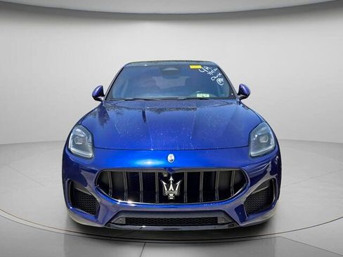 Used 2023 Maserati Grecale Modena AWD/4WD image 3