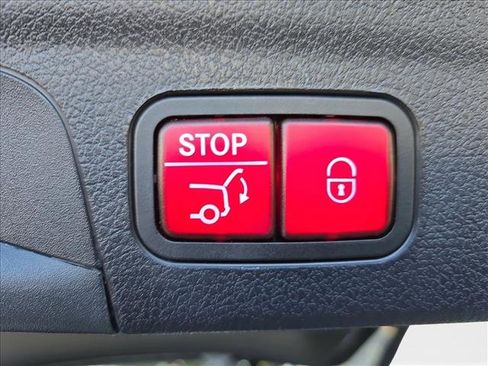 Used 2021 Mercedes-Benz GLE 350 4MATIC image 12