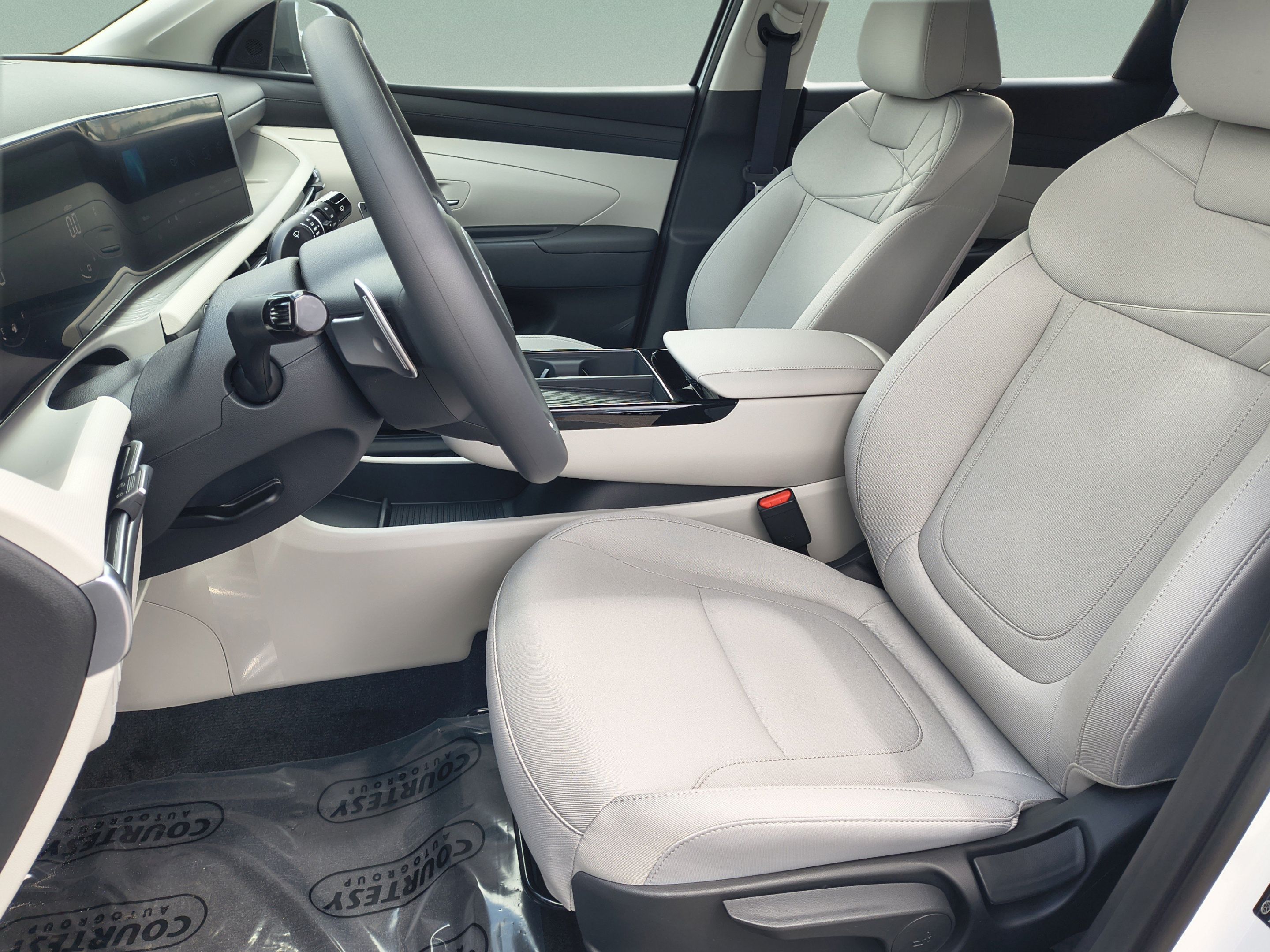 New 2026 Hyundai Tucson Blue SE FWD image 18