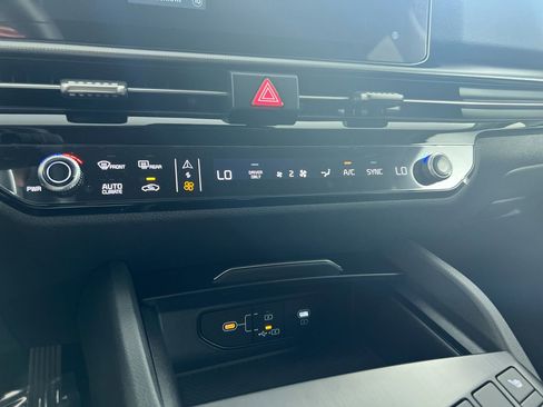 New 2026 Kia Sportage S image 25