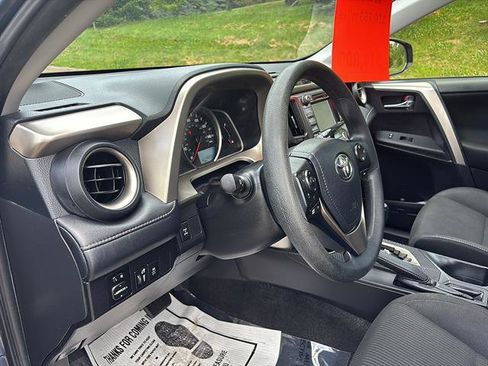 Used 2014 Toyota RAV4 XLE AWD/4WD image 13