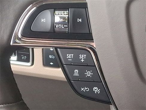 Used 2024 Lincoln Navigator Premiere image 21