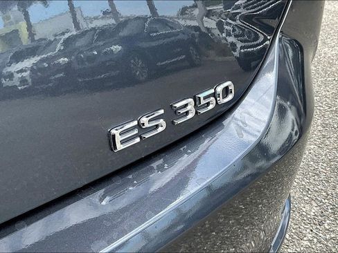 Used 2023 Lexus ES 350 F Sport w/ Accessory Package (Z2) FWD image 23