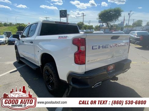 Used 2021 Chevrolet Silverado 1500 LT Trail Boss w/ Convenience Package II AWD/4WD image 7