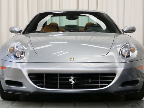 Used 2005 Ferrari 612 Scaglietti image 4