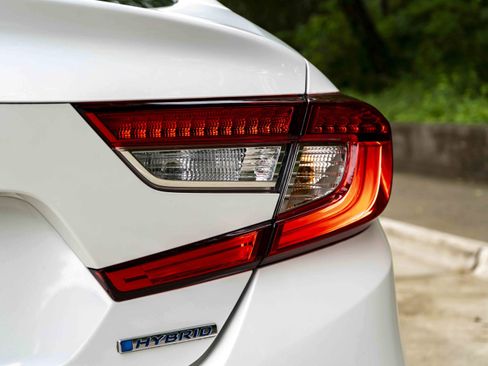 Used 2021 Honda Accord EX-L image 13