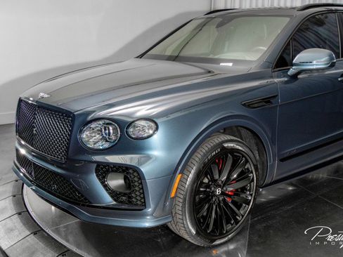 Used 2023 Bentley Bentayga Speed image 10