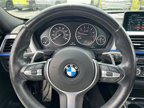 Used 2017 BMW 330i xDrive Sedan AWD/4WD image 24