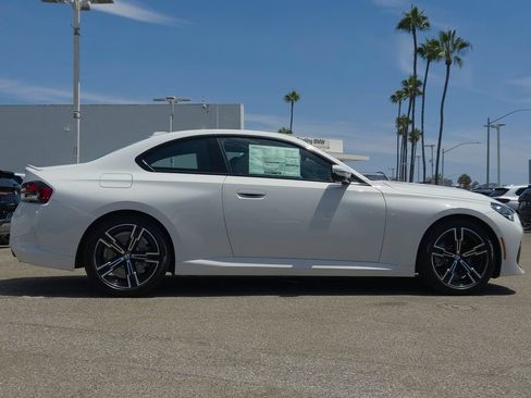 New 2026 BMW 230i Coupe w/ M Sport Package RWD image 3