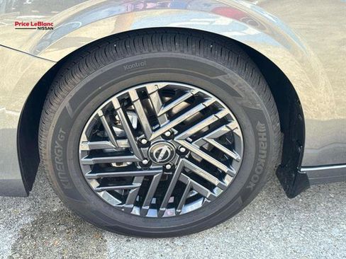 Used 2026 Nissan Sentra SV w/ Floor Mat Package FWD image 4