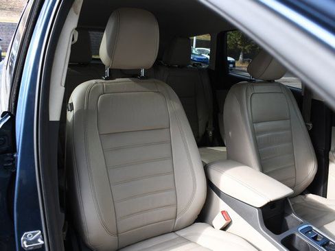 Used 2018 Ford Escape SEL image 25