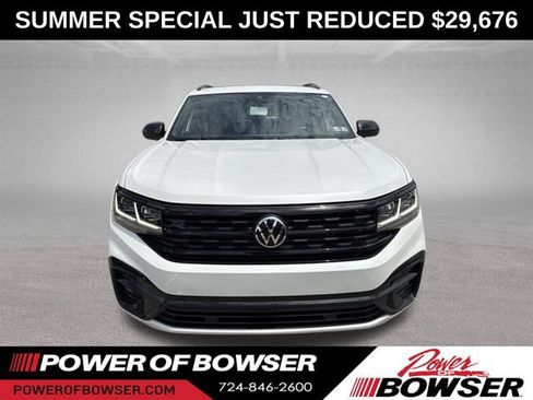 Used 2023 Volkswagen Atlas Cross Sport SEL R-Line AWD/4WD image 8