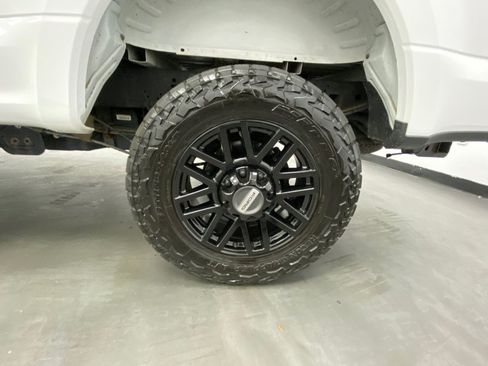 Used 2019 Ford F250 XLT w/ XLT Premium Package AWD/4WD image 20