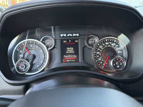 Used 2024 RAM 2500 Big Horn w/ Bed Utility Group image 28