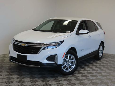 Used 2023 Chevrolet Equinox LT FWD image 1