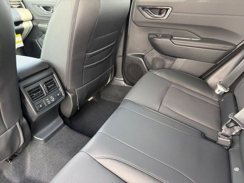 New 2026 Subaru Outback Touring XT AWD/4WD image 13