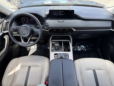 Certified 2024 MAZDA CX-90 Plug-In Hybrid w/ Preferred AWD/4WD image 24