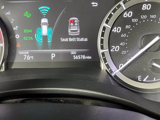 Used 2022 Toyota Highlander XLE AWD/4WD image 24
