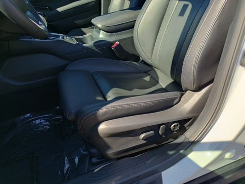 Certified 2024 Subaru Outback Touring image 13