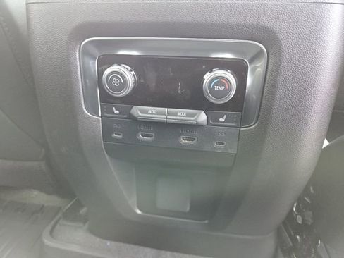 New 2026 GMC Yukon XL Elevation w/ Elevation Premium Package image 20