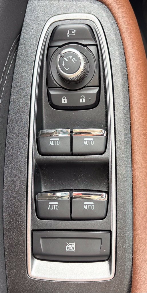 Used 2024 Subaru Outback Touring XT AWD/4WD image 17