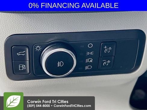 New 2025 Ford Escape SE w/ PHEV Premium Package image 19