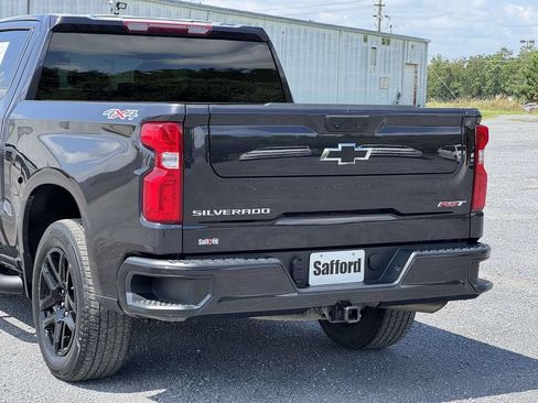 Used 2024 Chevrolet Silverado 1500 RST AWD/4WD image 10