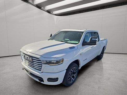 New 2026 RAM 1500 Laramie AWD/4WD image 2