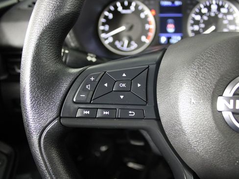 Certified 2025 Nissan Sentra S image 24