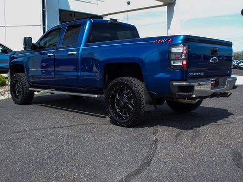 Used 2018 Chevrolet Silverado 1500 LT w/ All Star Edition image 4