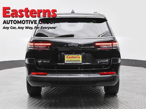 Used 2022 Jeep Grand Cherokee L Laredo w/ Luxury Tech Group I AWD/4WD image 6