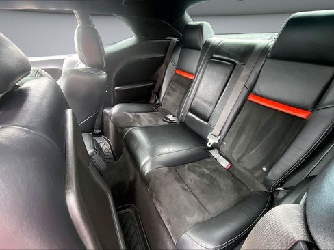 Used 2009 Dodge Challenger SRT8 w/ SRT Option Group II RWD image 22