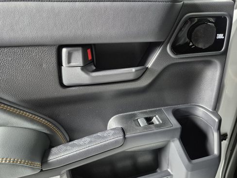 New 2026 Toyota 4Runner 4WD image 40