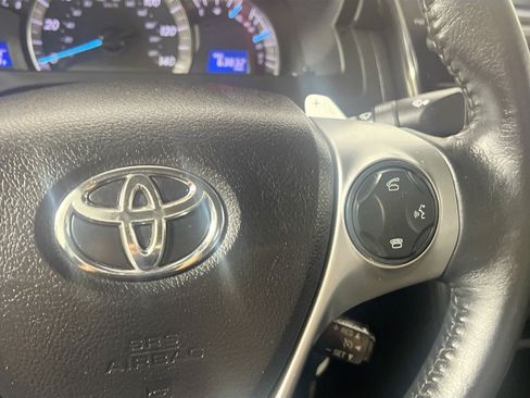 Used 2014 Toyota Camry SE FWD image 20