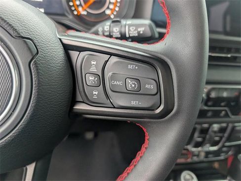 Used 2024 Jeep Wrangler Unlimited Rubicon w/ Safety Group image 9