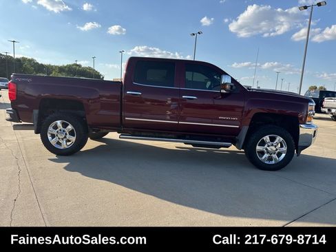 Used 2017 Chevrolet Silverado 2500 LTZ w/ Duramax Plus Package image 28