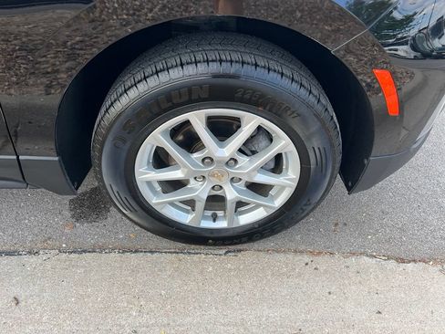 Used 2024 Chevrolet Equinox LT AWD/4WD image 14