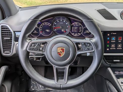 Certified 2022 Porsche Cayenne Platinum Edition AWD/4WD image 8
