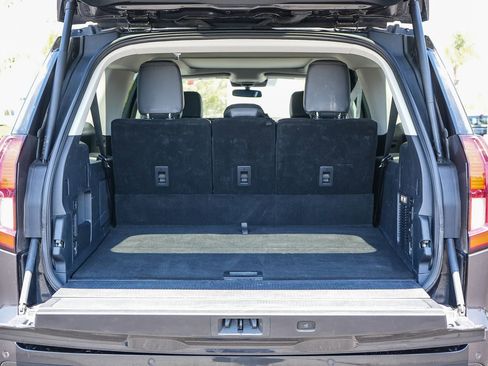 Certified 2025 Ford Expedition Max Platinum AWD/4WD image 27