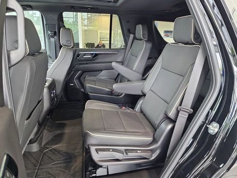 New 2026 Chevrolet Tahoe Premier w/ Sun And Tow Package AWD/4WD image 17